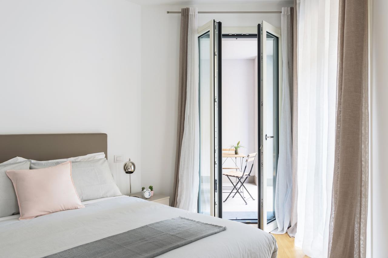 ミラノJoivy Sunny 1-Bed Flat With Balconyアパートメント エクステリア 写真